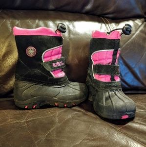 Girl's Totes boots